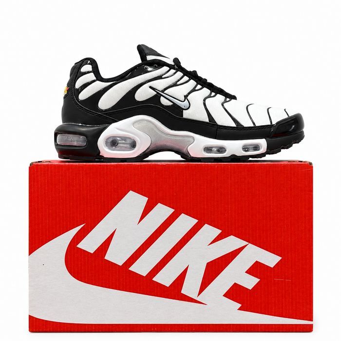 Кроссовки мужские Nike Air Max Plus TN Ultra White Black 898015-101 Найк Аир Макс ТН Size 40 Скидка