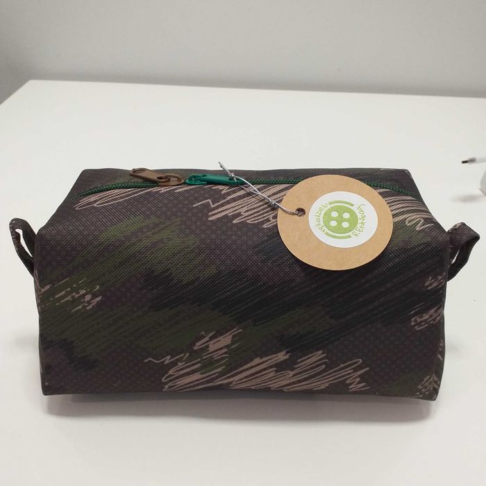 Kosmetyczka w mazgaje