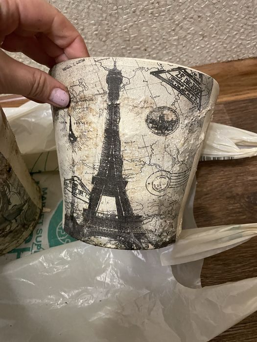 Продам керамічні горщики для квітів. 2 шт.