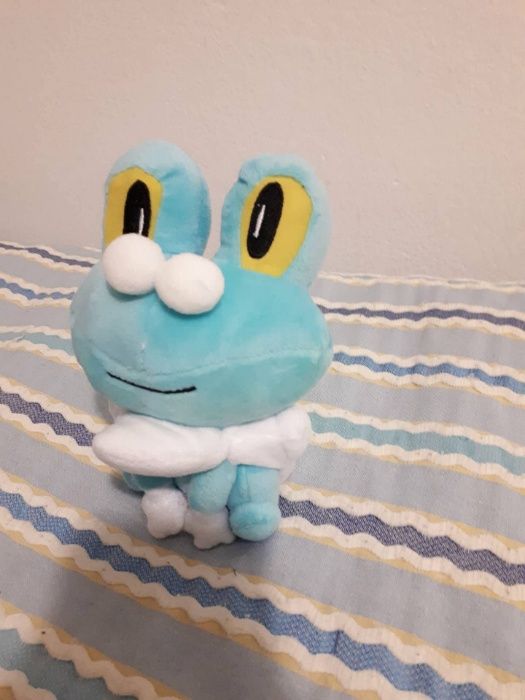 Pokémon peluche Froakie