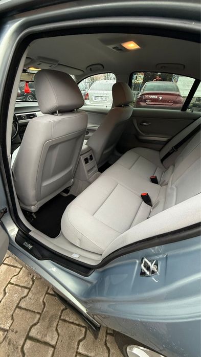 Bmw e90 320i automat