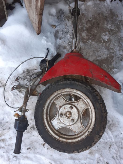 Колеса скутера 120/70-12   130/70-12