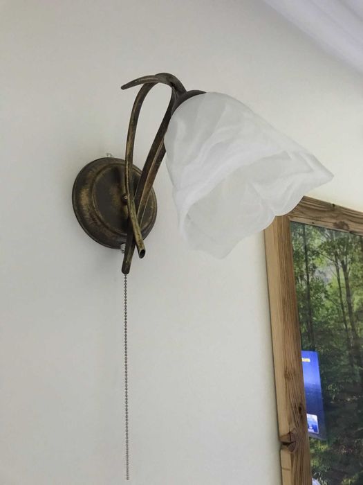 Kinkiet wewnętrzny, lampa
