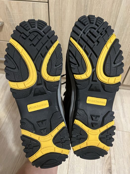Ботинки , кроссовки Skechers мужские, размер 42! Новые!