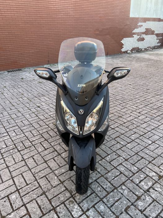 Mota SYM GTS 125