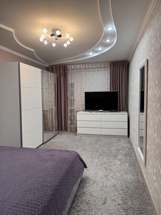 Здам 3-кімнатну на Критому ринку