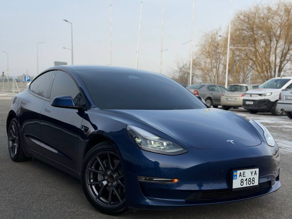Tesla Model 3 SR+ 2021