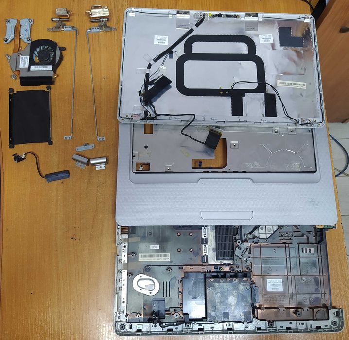 Ноутбук HP G62 (по запчастям) - 2 шт.