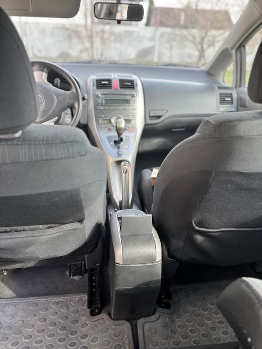 Продам машину Toyota
