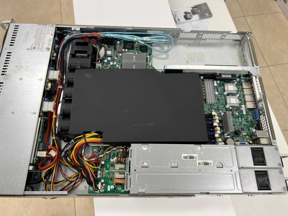 Supermicro CSE-119 8x2.5" SATA X8DTU-LN4F+ сервера