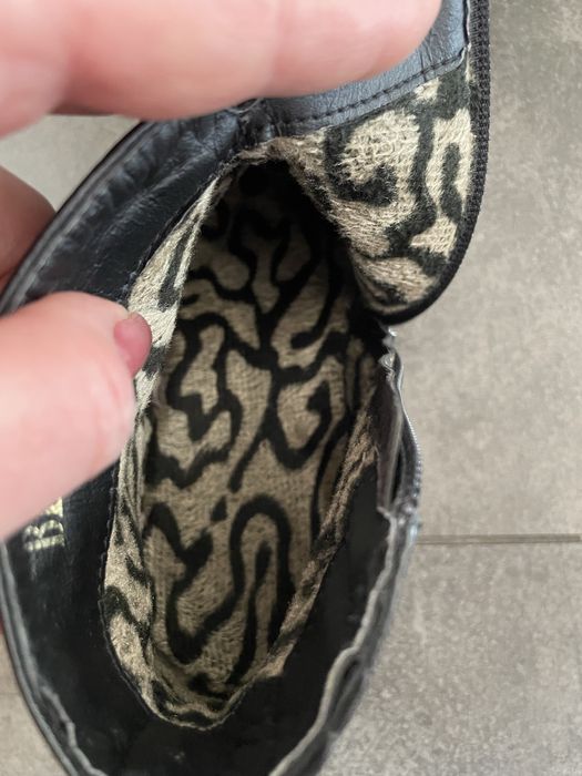 Демісезонні шкіряні ботики, розмір 38