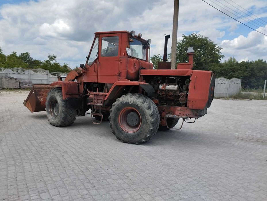 Продам навантажувач фронтальний Т-156