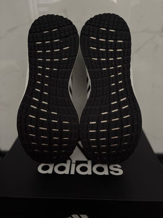 Продам кросівки ADIDAS 500грн.!