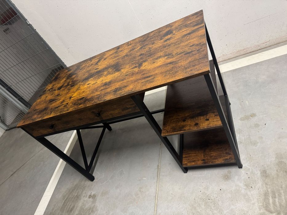 Biurko loftowe w bardzo dobrym stanie