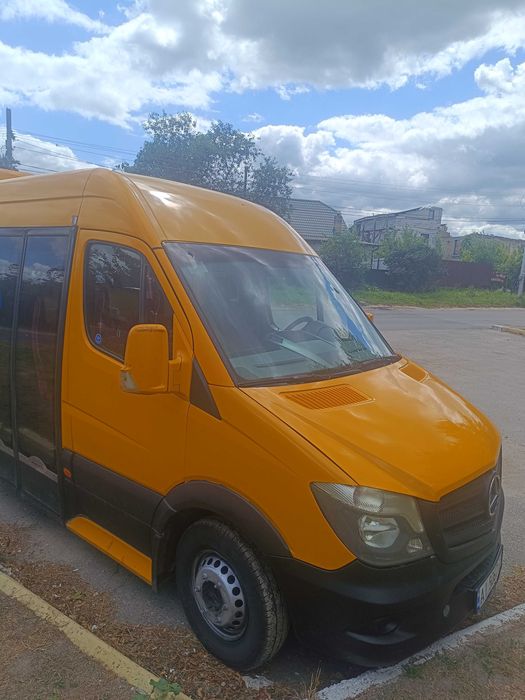 Продаж автобуса Mercedes Sprinter 519 в розстрочку