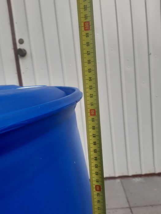 Beczki plastikowe 200l na wodę