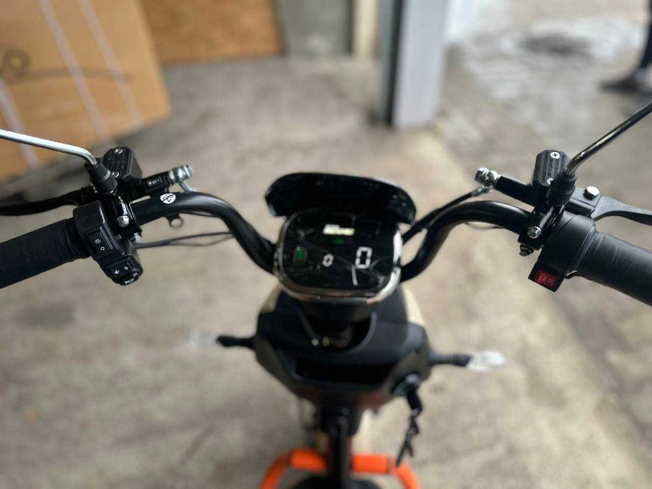 Електроскутер IDemo IRONWHEEL PRO