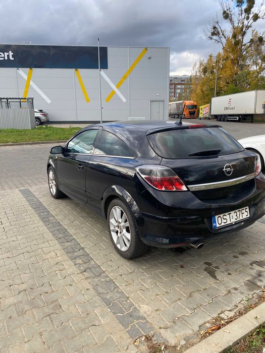 Opel Astra H Gtc