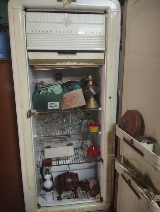 Frigorífico antigo