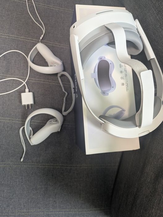 Очки виртуальной реальности Pico 4 (8G/256G)