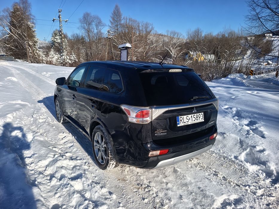 Mitsubishi Outlander III