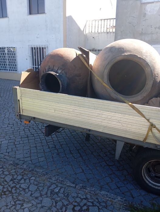 Talhas de barro/Potes de barro