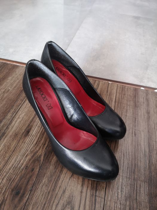 Buty damskie czółenka czarne na obcasie rozmiar 36 Lasocki