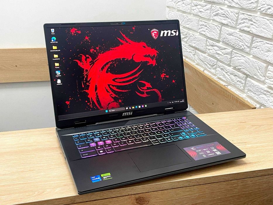Msi Sword- RTX 4070 8gb/ i7-14700HX/ 32gb/1tb/240Hz 17.3" 2.5k ІДЕАЛ