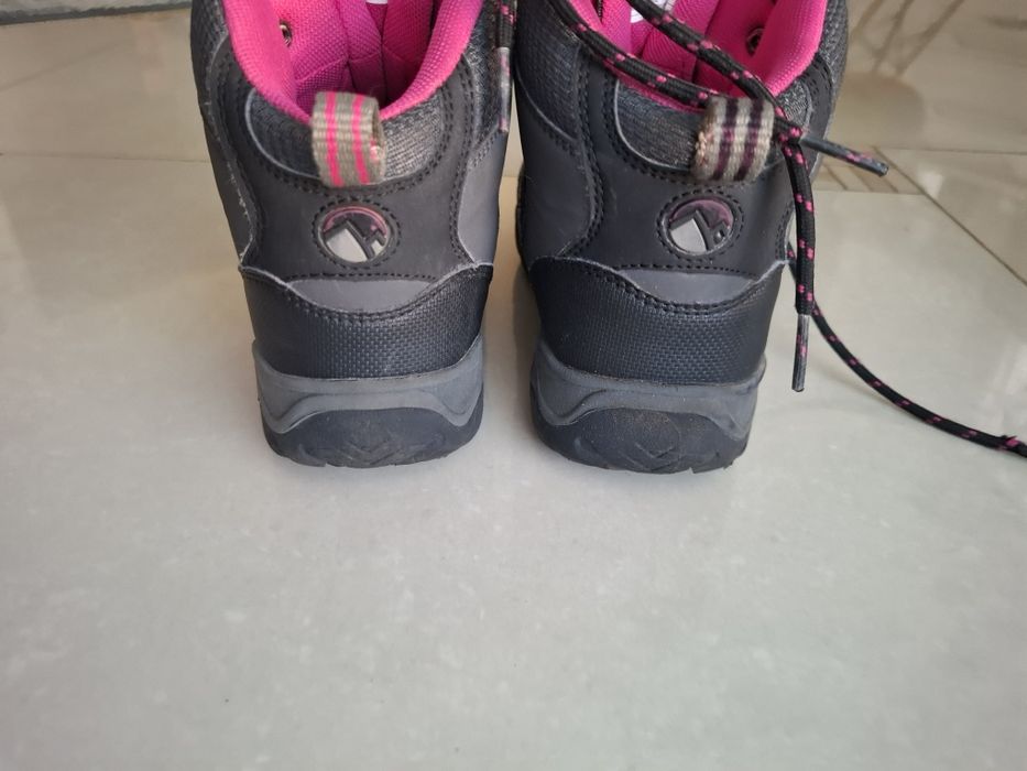 Зимові трекінгові кросівки Gelert Horizon Mid waterproof 36р