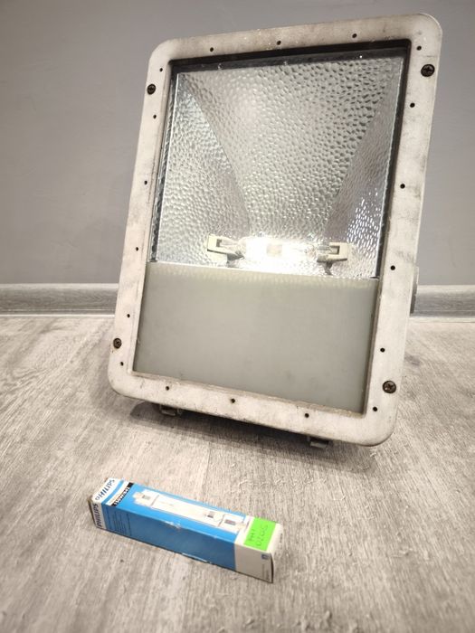 Lampa metalohalogenowa 150W