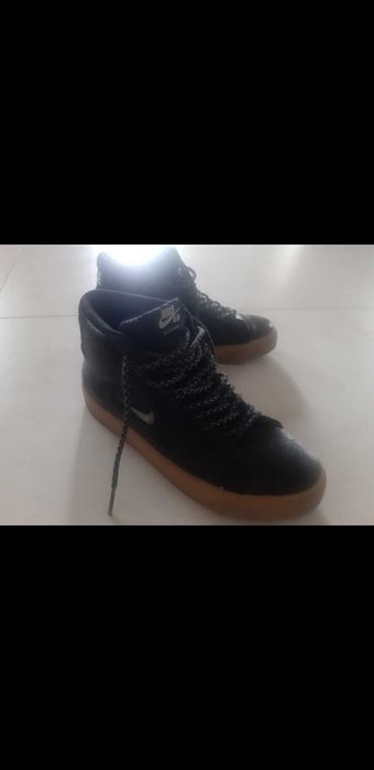 buty NIKE roz. 37,5,  23,5 cm, stan idealny