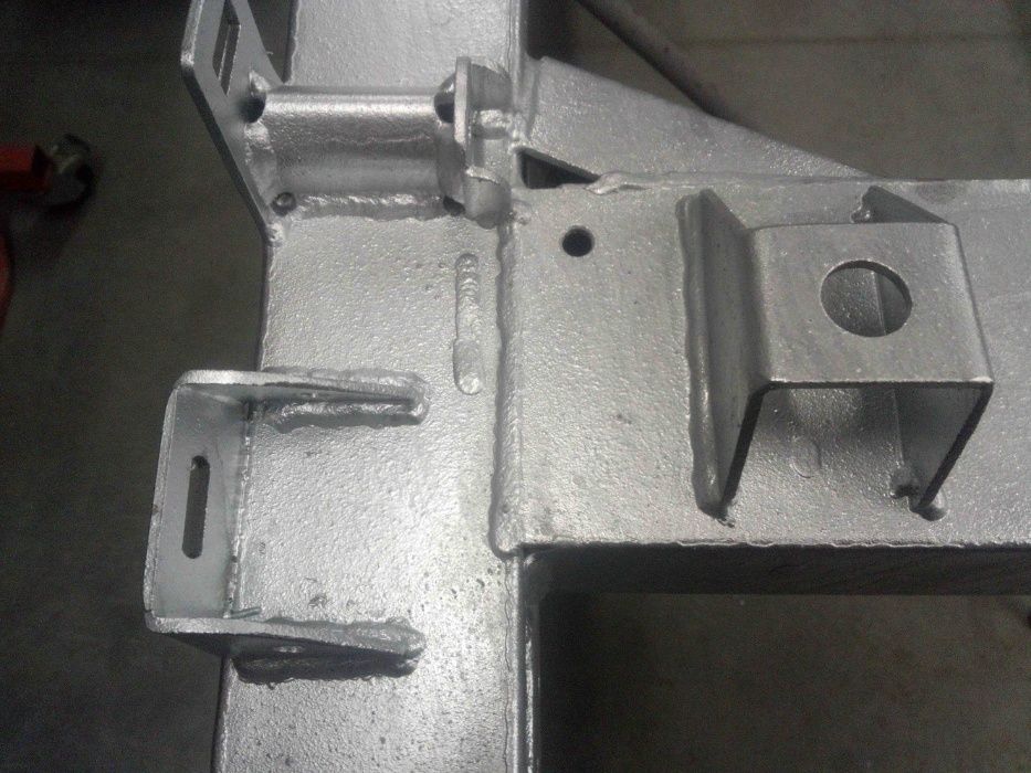 Rama Land Rover Defender 90 300tdi - NOWA