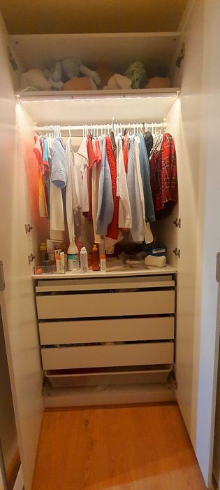 Roupeiro seis portas IKEA branco