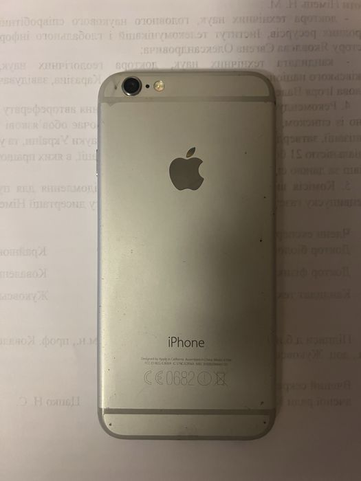 Продам iPhone 6 на 64