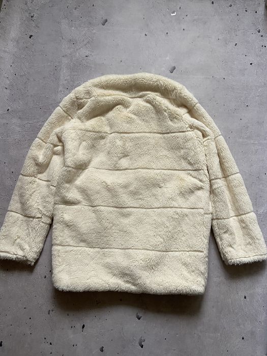 Жіноча шуба куртка stradivarius