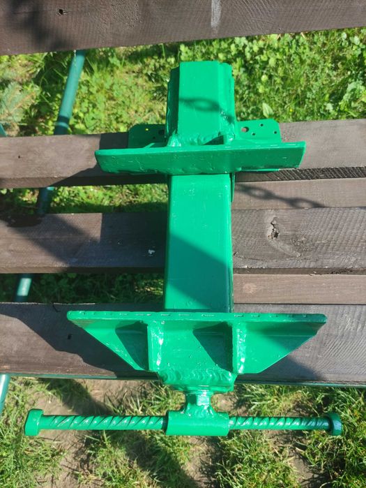 Sprzedam  imadło metalowe-skrzynka(makita,gisam)