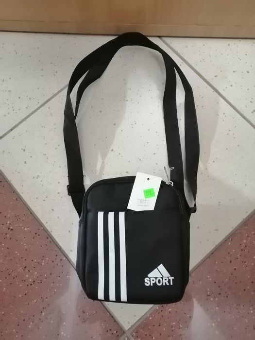 Saszetka na ramię. WYPRZEDAZ.