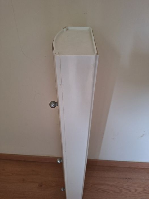 Móvel /coluna de apoio casa de banho