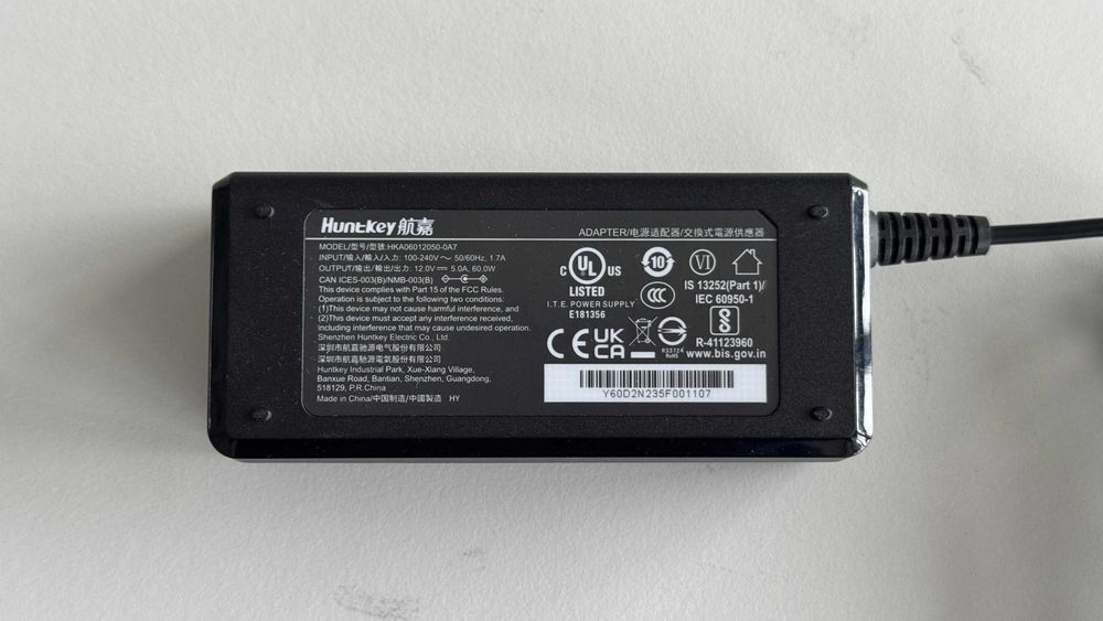 Transformador HuntKey (12.0V - 5.0A - 60W) - NOVO