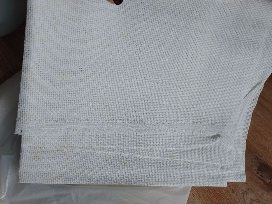 Zestaw do haftu krzyżykowego - gazetki, mulina