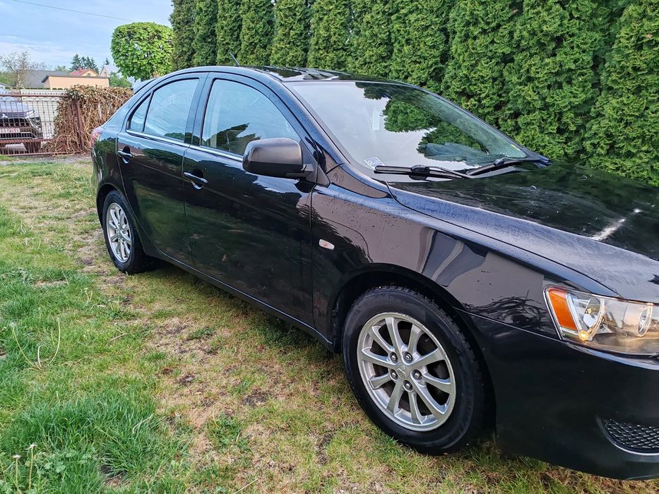 Mitsubishi Lancer