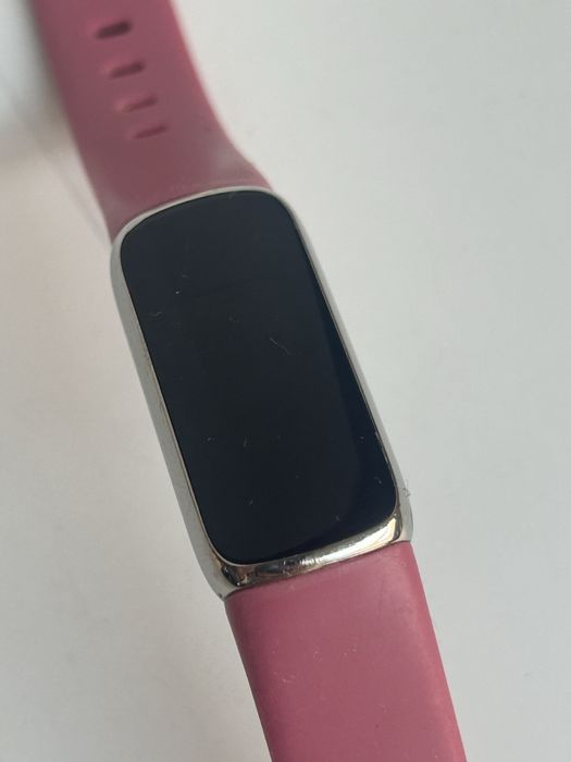 Fitbit Luxe smartband