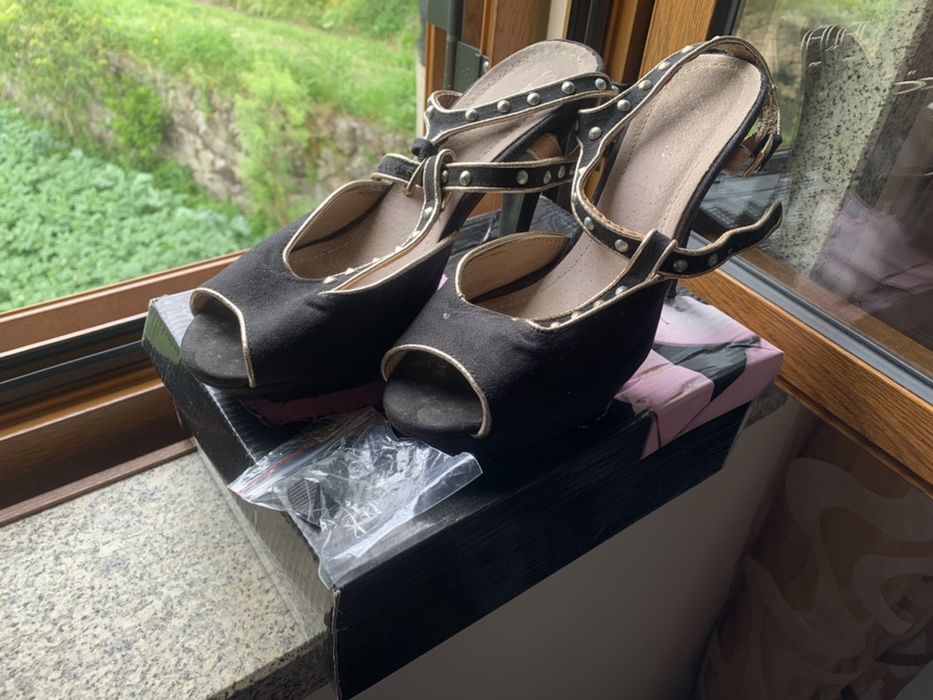 Vendo calcado em bom estado