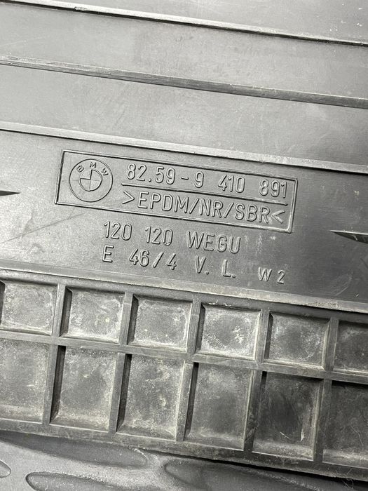 Резинові коврики BMW E46 Код:833