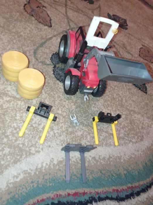 Sprzedam zabawkę traktor Playmobil