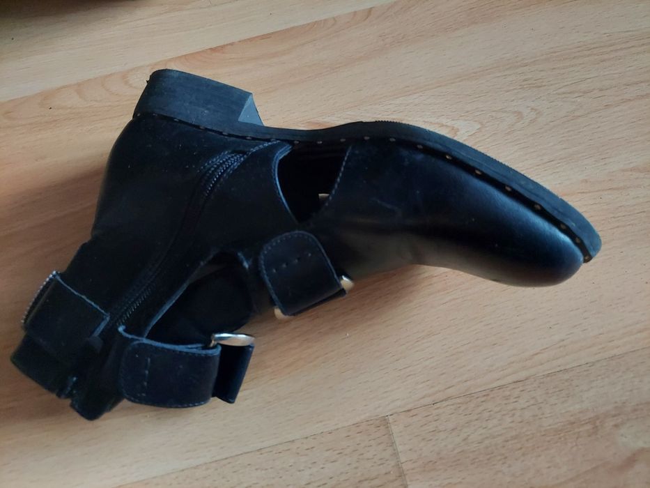 botki | sztyblety | minićwieki | paski | klamry | gothic | goth