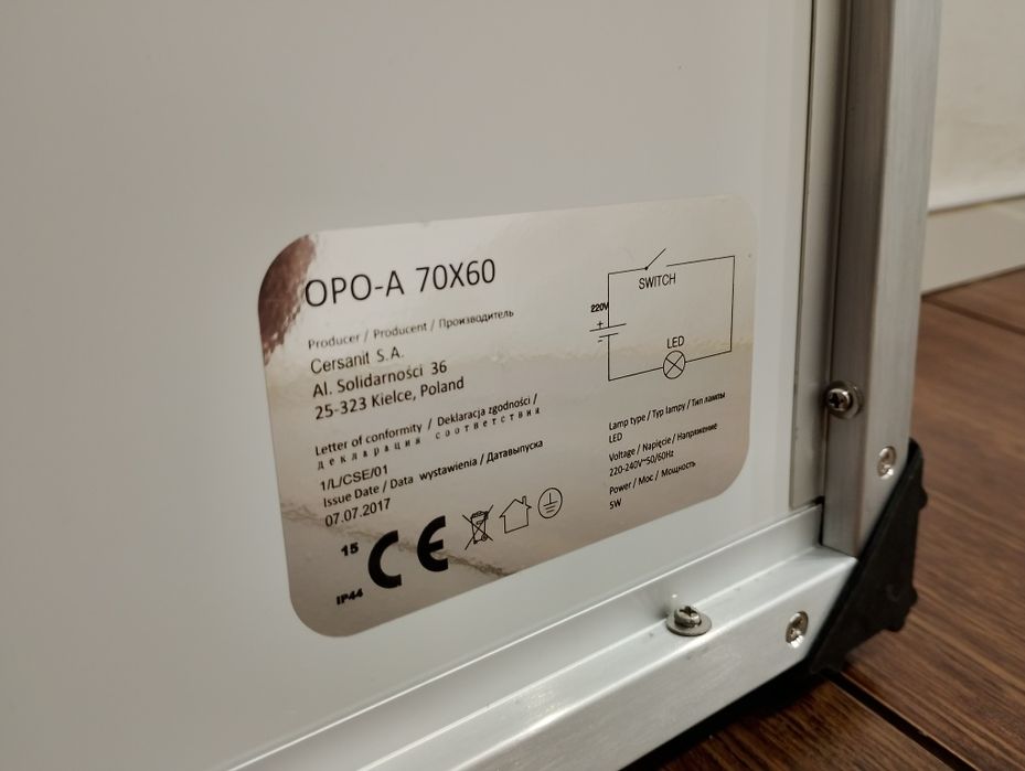 Sprzedam lustra łazienkowe