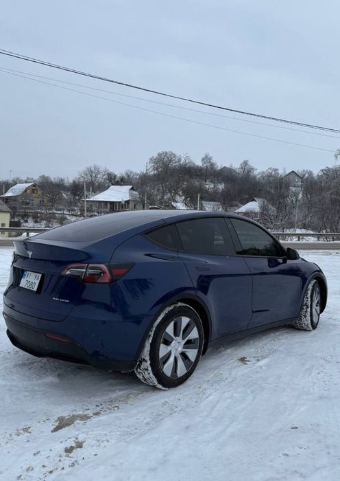 Продам Tesla Y 2021 повний привід