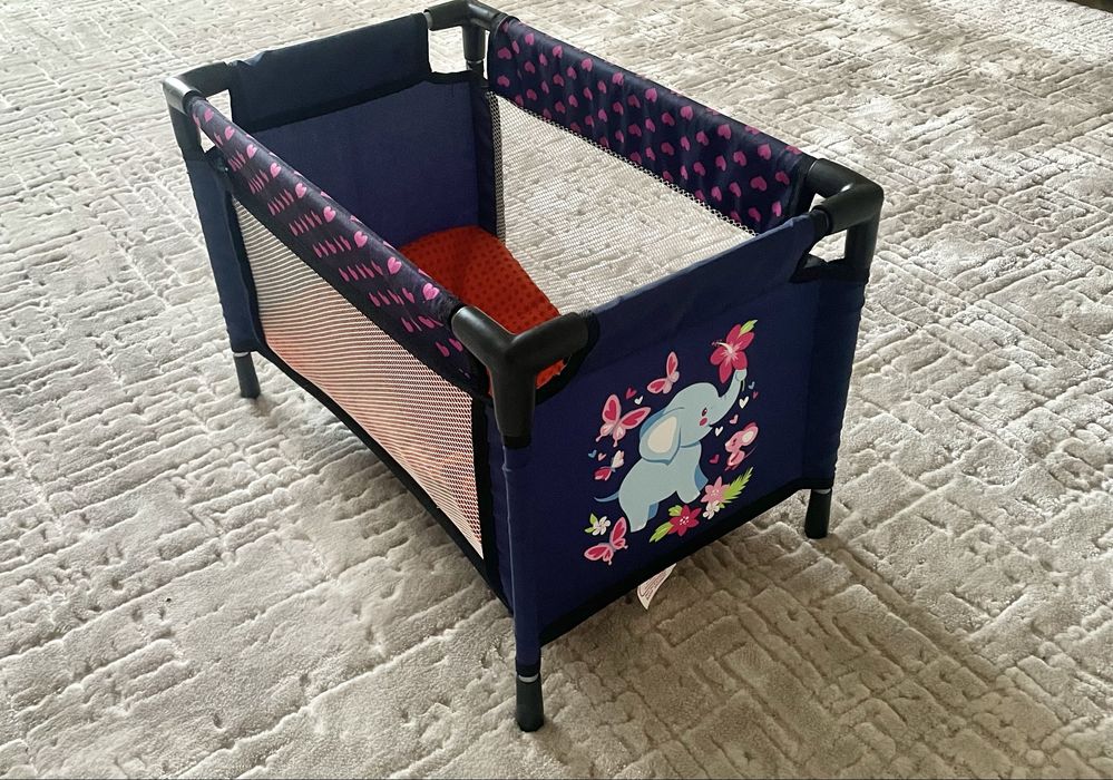 Ліжечко для ляльок