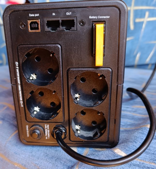 Продам безперебойник ups APS